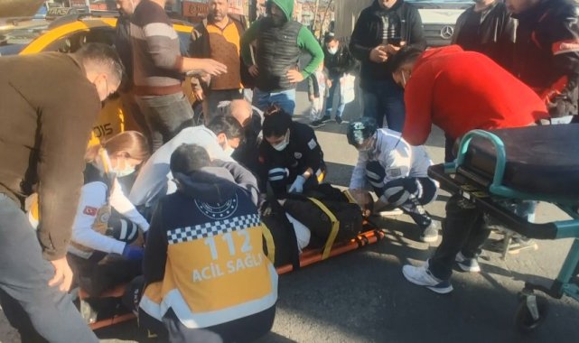 Kırmızı ışık ihlali yapan taksi ile ters yöne giren motosiklet çarpıştı: 1 yaralı