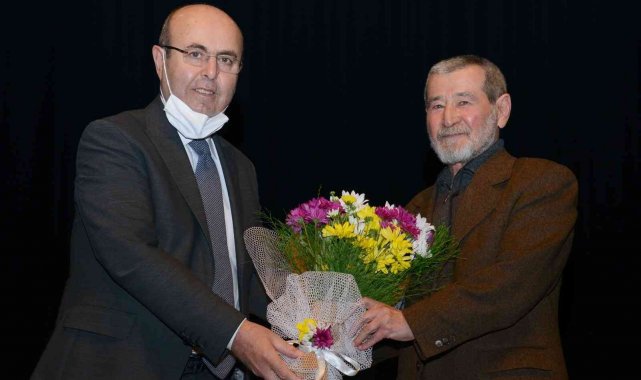 Kırşehir Kitap Günlerinde 'Şiir ve Hayat' söyleşisi yapıldı