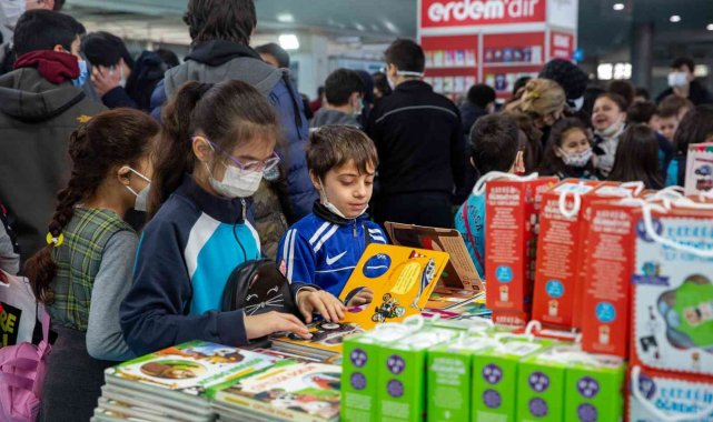Kitap Fuarına hafta sonu akını