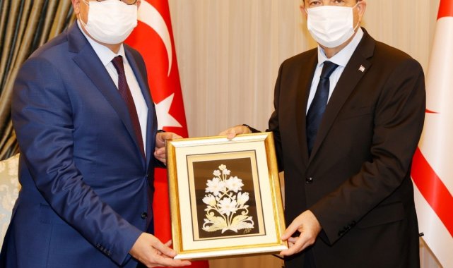 KKTC Cumhurbaşkanı Tatar, Rektör Ataç'ı kabul etti