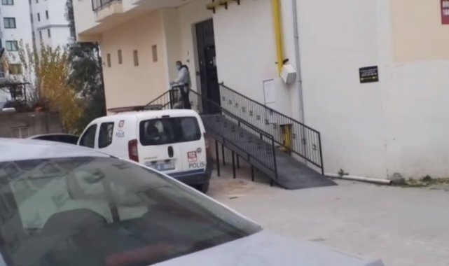 Koku üzerine girilen evinde cesedi bulundu