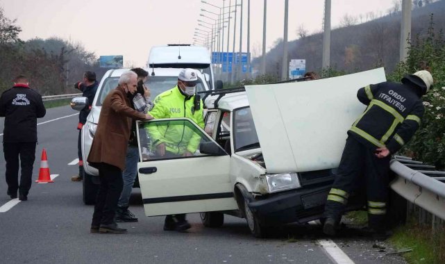 Kontrolden çıkan otomobil bariyere çarptı: 1 yaralı