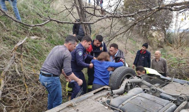 Kontrolden çıkan otomobil takla atıp şarampole düştü: 2 yaralı