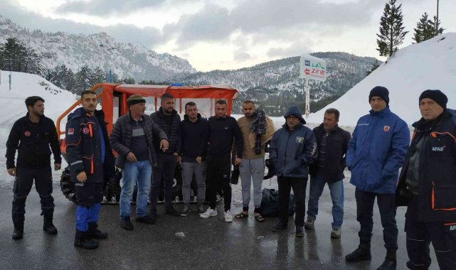 Konya'da yaylada mahsur kalan 3 kişiyi AFAD kurtardı