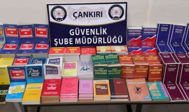 Korsan kitap satışı yapan iş yerlerine polisten baskın