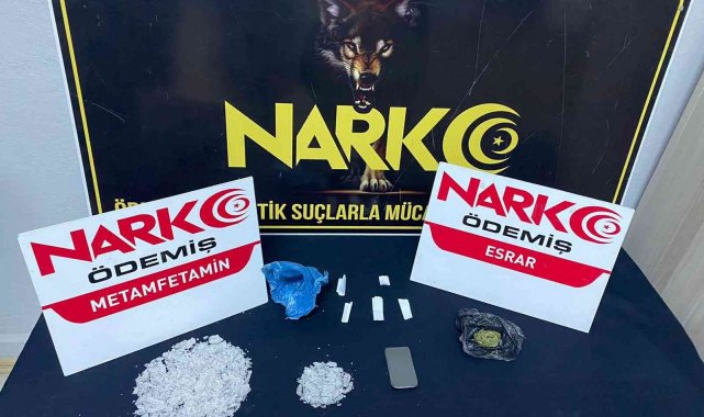 Köy meydanında uyuşturucu baskını: 2 şüpheli tutuklandı