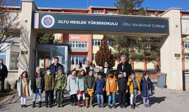 Küçük eller büyük resimler