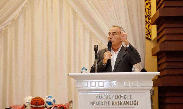 Küçükçekmece'de okul ve amatör spor kulüplerine malzeme desteği