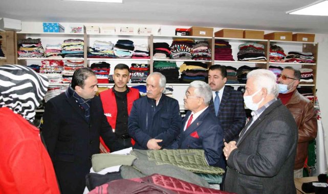 Kulu'da Kızılay butik mağazası dualarla açıldı