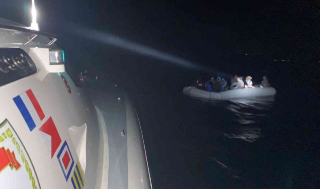 Kuşadası'nda 57 düzensiz göçmen kurtarıldı