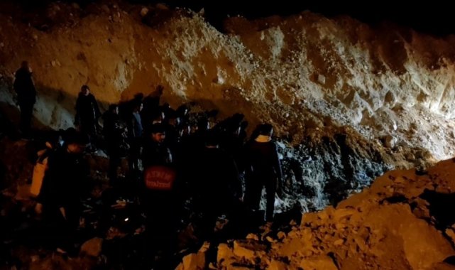 Kuşadası'nda bir işçi göçen toprağın altına kaldı