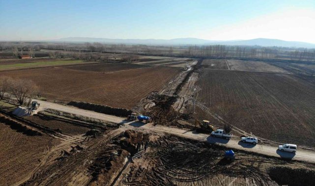 Kütahya Beşkarış Sulaması 3. Kısım'da çalışmalar aralıksız devam ediyor