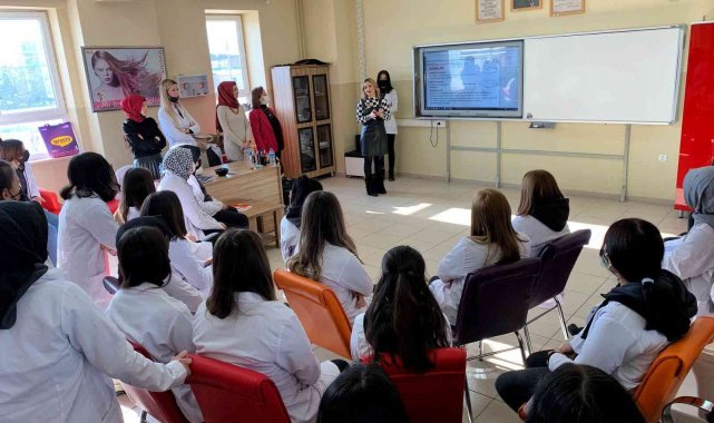 Kütahya Mesleki ve Teknik Anadolu Lisesi'nde uygulamalı kariyer eğitimi