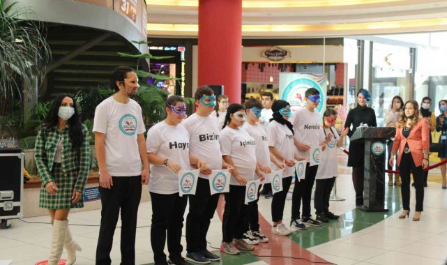 Kütahya'da Özel Eğitim Meslek Okulu'ndan farkındalık etkinliği