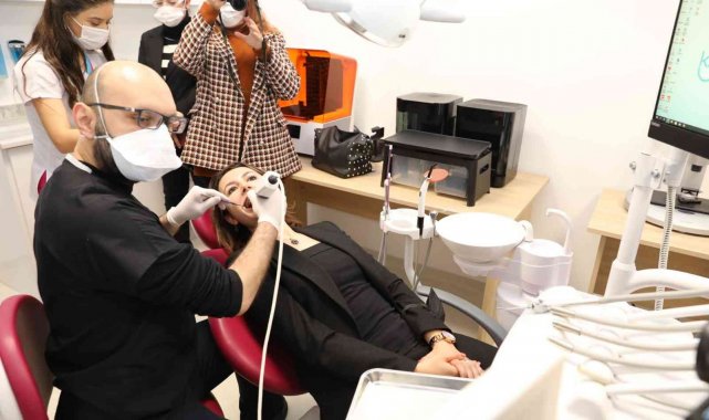 Kütahya'da "KSBÜ Dijital ve Estetik Diş Kliniği Ünitesi" açıldı