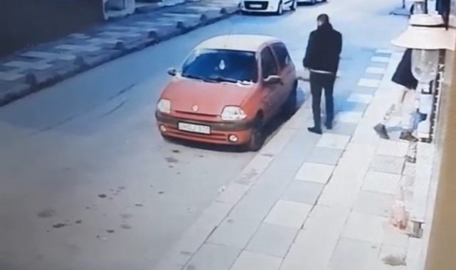 Kütahya'da şaşkınlık uyandıran saniye saniye otomobil hırsızlığı