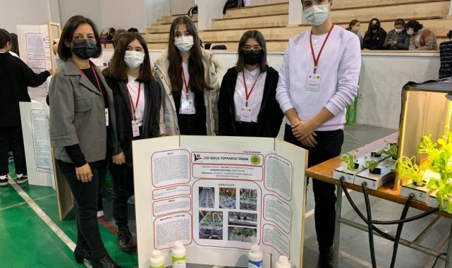 Lise öğrencilerinden topraksız tarım projesi