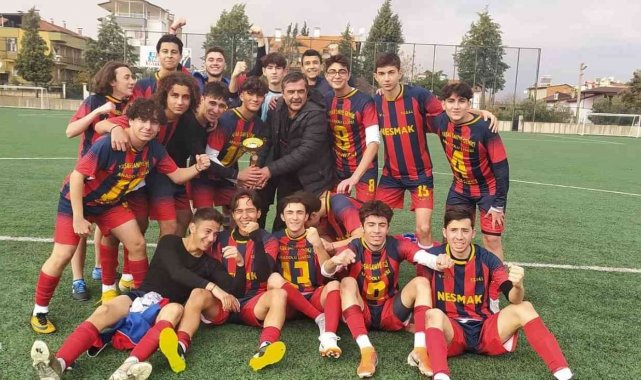 Liseli şampiyonlar, Denizli'yi grup maçlarında temsil edecek