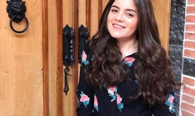 Lösemi tanısı konulan 26 yaşındaki genç kız Koronavirüs'e yakalanarak hayatını kaybetti