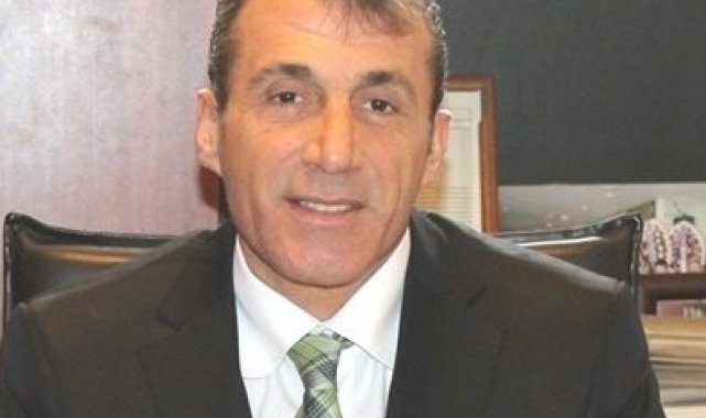 Maaşının çoğunu odaya bağışladı