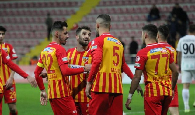 Majid Hosseini golle tanıştı