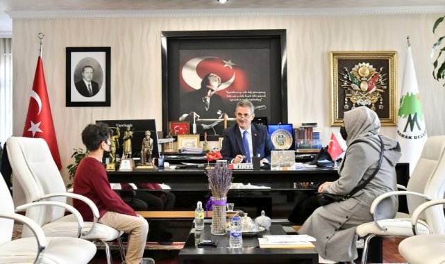 Mamak Belediyesi'nde "Tam Açık Kapı" uygulaması