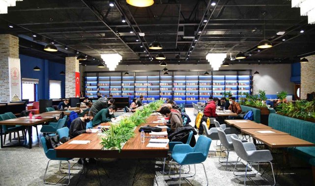 Mamak kütüphanelerinden 100 bin kişi faydalandı