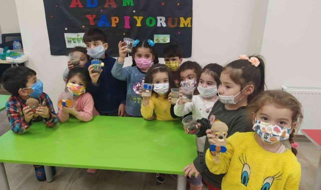 Mamak'ta miniklerden çim adam etkinliği