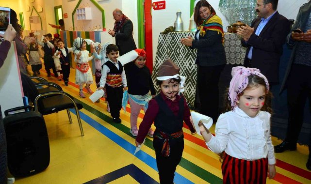 Manavgatlı öğrenciler, Yerli Malı Haftası'nda ülke kültürünü tanıttı