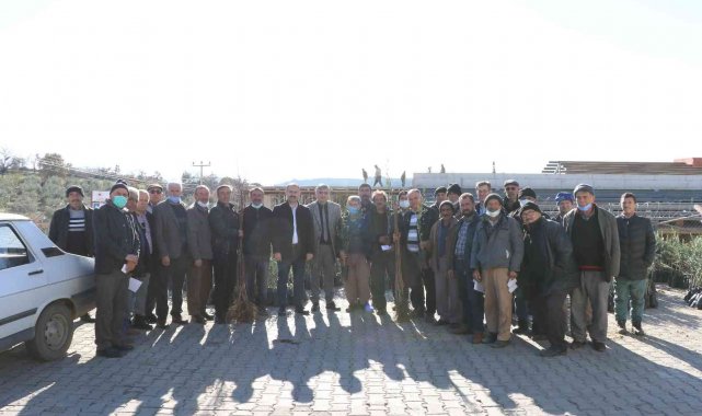 Manisa Büyükşehir Belediyesinden üreticilere destek