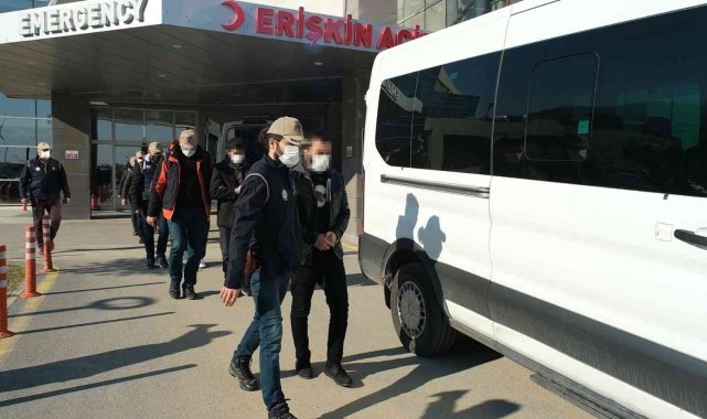 Manisa'da DEAŞ ve PKK terör örgütü şüphelileri adliyeye sevk edildi