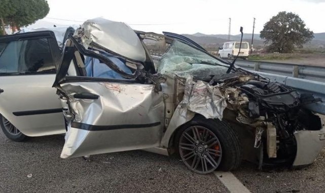 Manisa'da evli çifti kaza ayırdı: 1 ölü, 2 yaralı