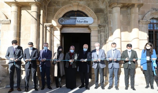 Mardin&#039;de &quot;Yunus Emre ve Mehmet Akif Ersoy&quot; karma sergisi açıldı