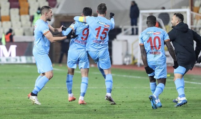 Mario Gavranovic 4. golünü attı