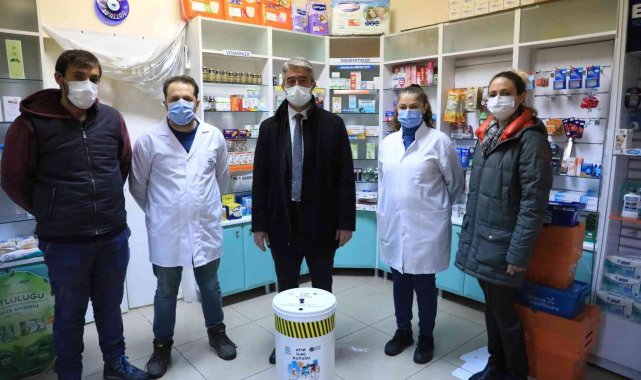 Marmaris'te 'Çevre Dostu Atık İlaç Projesi' başlatıldı