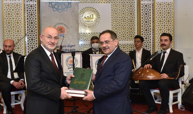 Mehmed Akif Ersoy sevdiği şarkılarla yad edildi