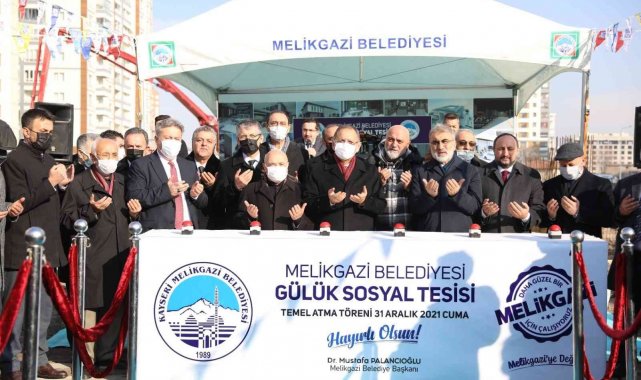 Melikgazi Belediyesi 2021 yılını temel atma ile tamamladı