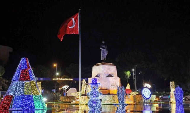 Menteşe&#039;nin cadde ve sokakları yeni yıla hazır