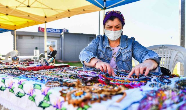 Mersin Büyükşehir Belediyesine kayıtlı 2 bin 736 üretici kadın aile ekonomilerine katkı sunuyor