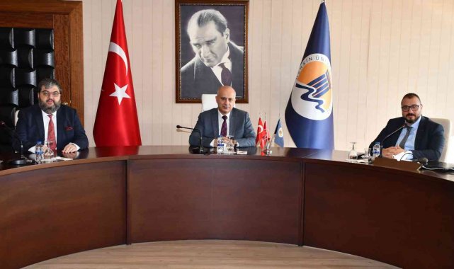 Mersin Üniversitesi&#039;nden &#039;Kariyer Mersin Projesi&#039;ne destek