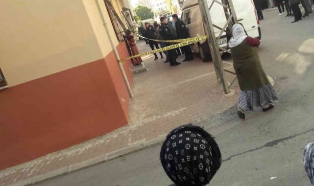 Mersin'de 19 yaşındaki genç bıçaklanarak öldürüldü