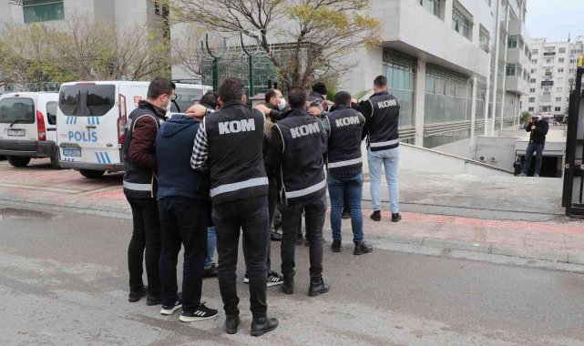 Mersin'de sahte içki şüphelisi 4 kişi tutuklandı