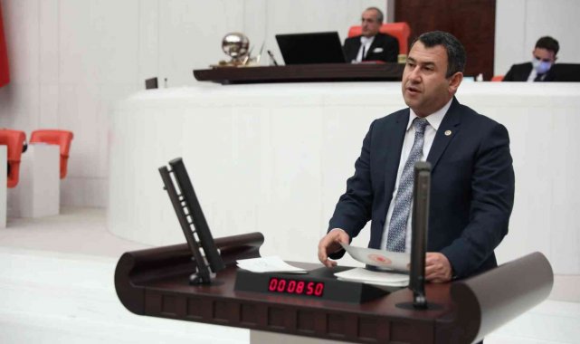 MHP'li Karadağ: "Milli eğitimin istikbalin inşası, istiklalin güvencesi olduğu unutulmamalıdır"