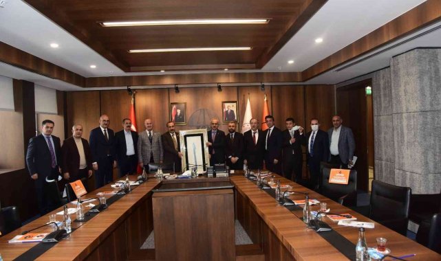 Milletvekili Arvas, "Ulaştırma altyapısı, sosyal ve ekonomik faaliyetlerin gelişmesinde önemli bir etkendir"