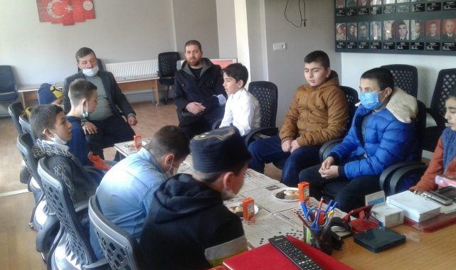 Minik hafızlar, şehit abileri için kur'an-ı kerim okudu