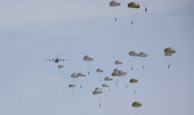 MSB: "49'uncu Dönem Statik Paraşüt Atlatıcı ve Yer Ekip Komutanlığı Kursu başarıyla icra edildi"