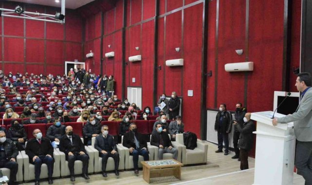 Müdür Kanbay, Mesleki eğitimin önemine dikkat çekti