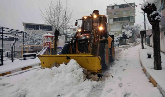 Muğla&#039;da kar mesaisi