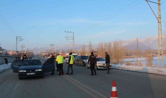 Muradiye'de yılbaşı denetimi