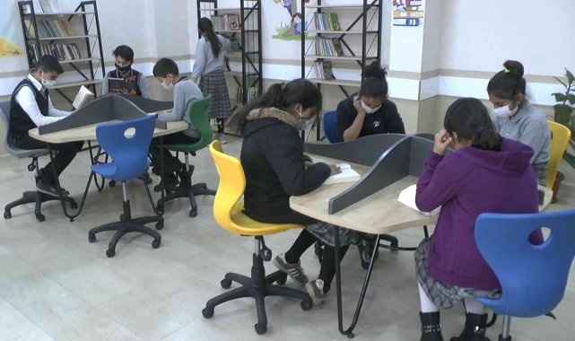 Muş&#039;ta 140 okula kütüphane kuruldu